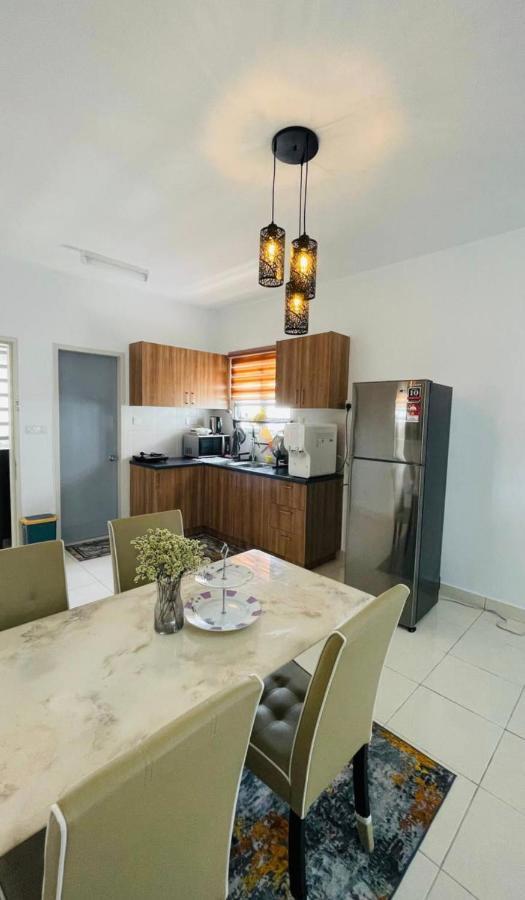Klia Homestay Apartment - 2 Room 세팡 외부 사진