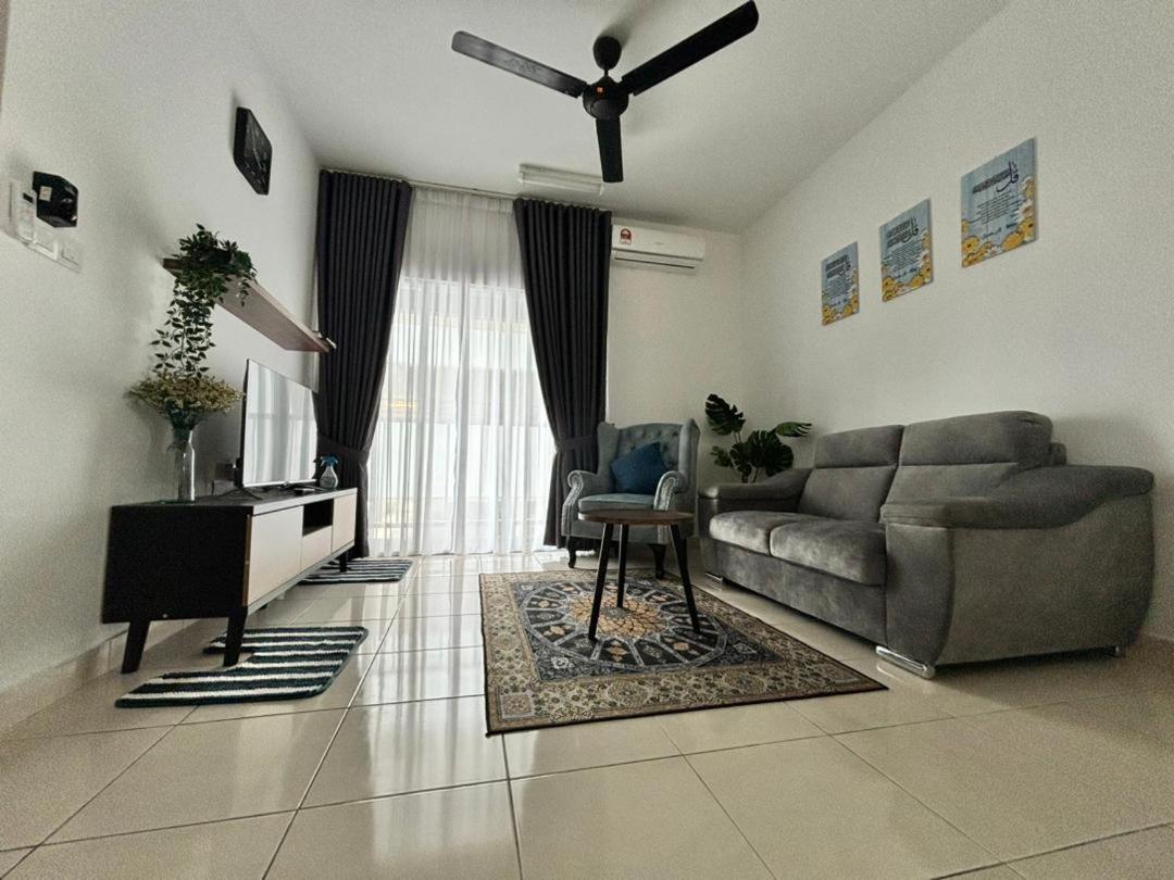 Klia Homestay Apartment - 2 Room 세팡 외부 사진